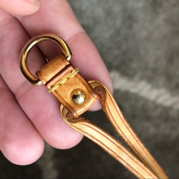 Authentic Louis Vuitton Neverfull MM Monogram Bag - Picture 5 of 16